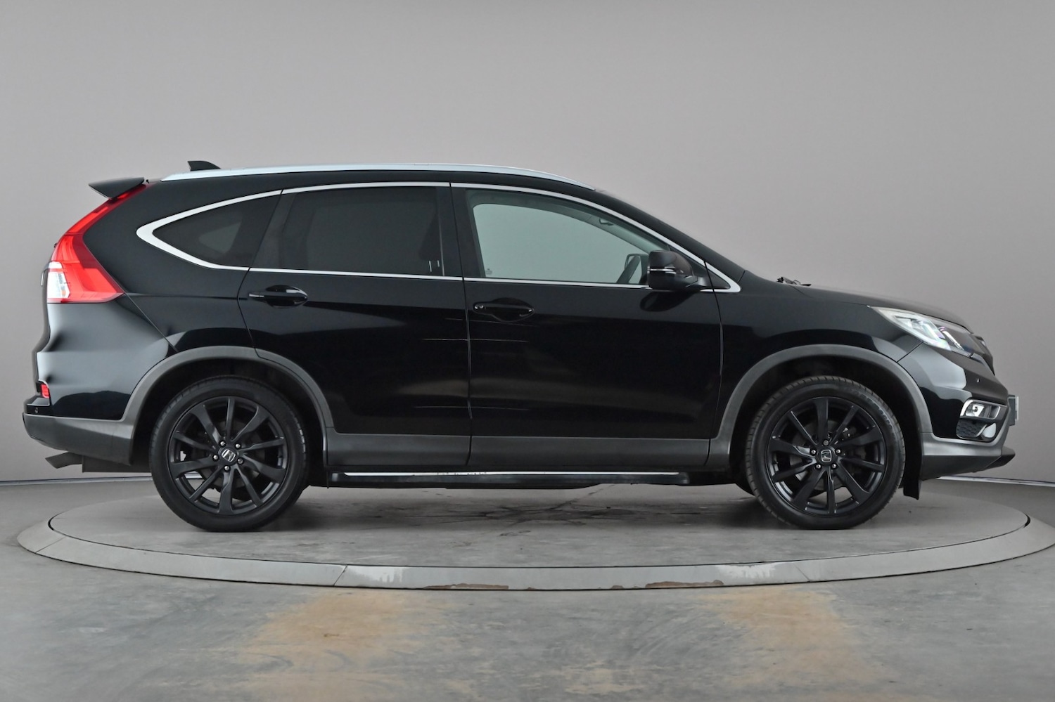 Used Honda CR-V 2017 for sale - 77889114: Photo 3