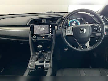 Used Honda Civic 2017 for sale - 79365802: Photo