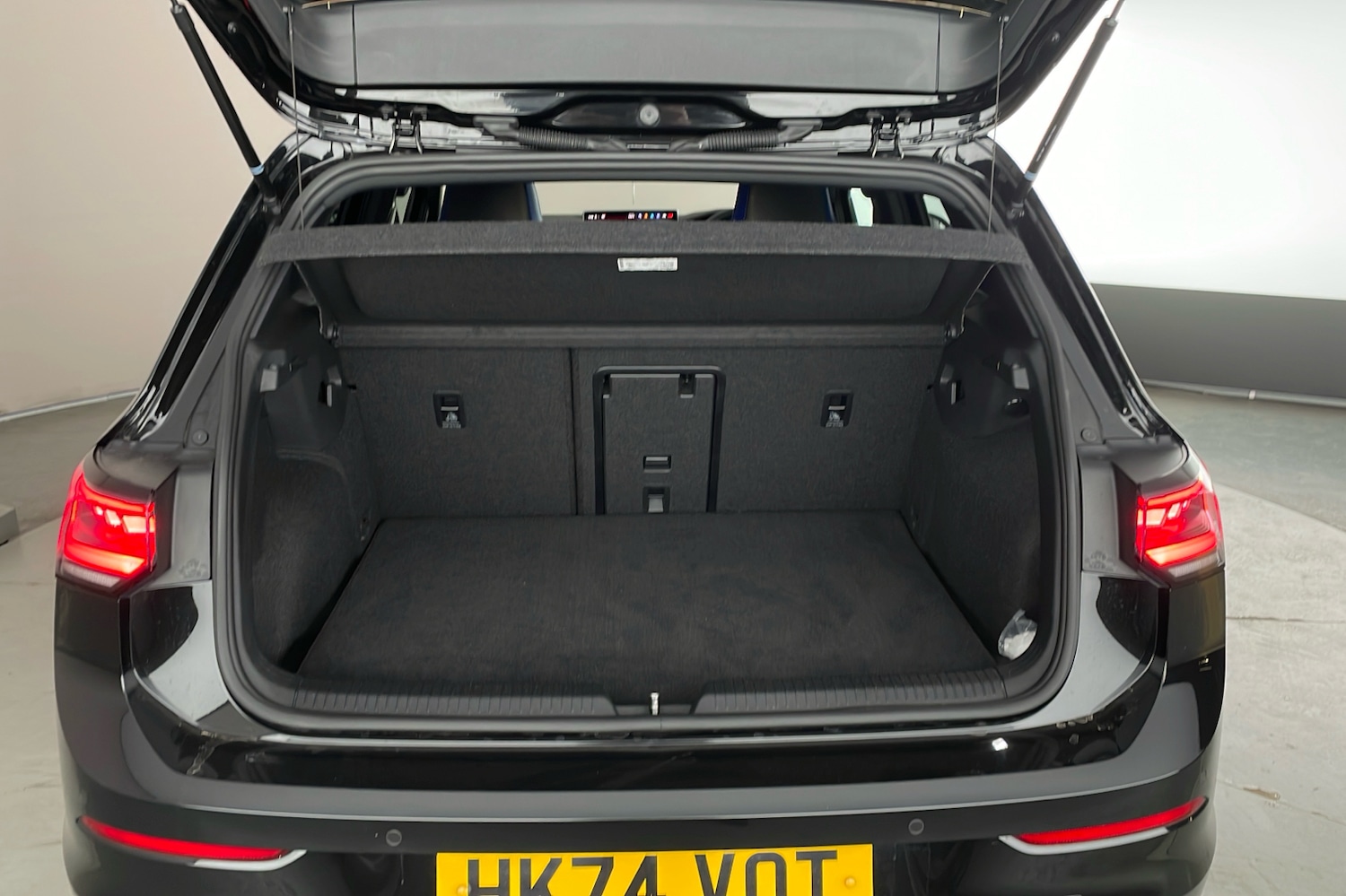 Used Volkswagen Golf 2024 for sale - 78012554: Photo 10