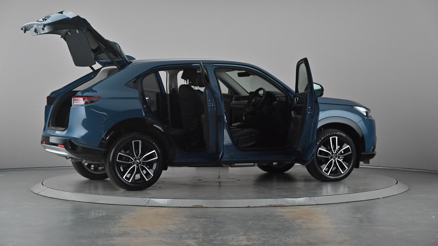 Vehicle 76