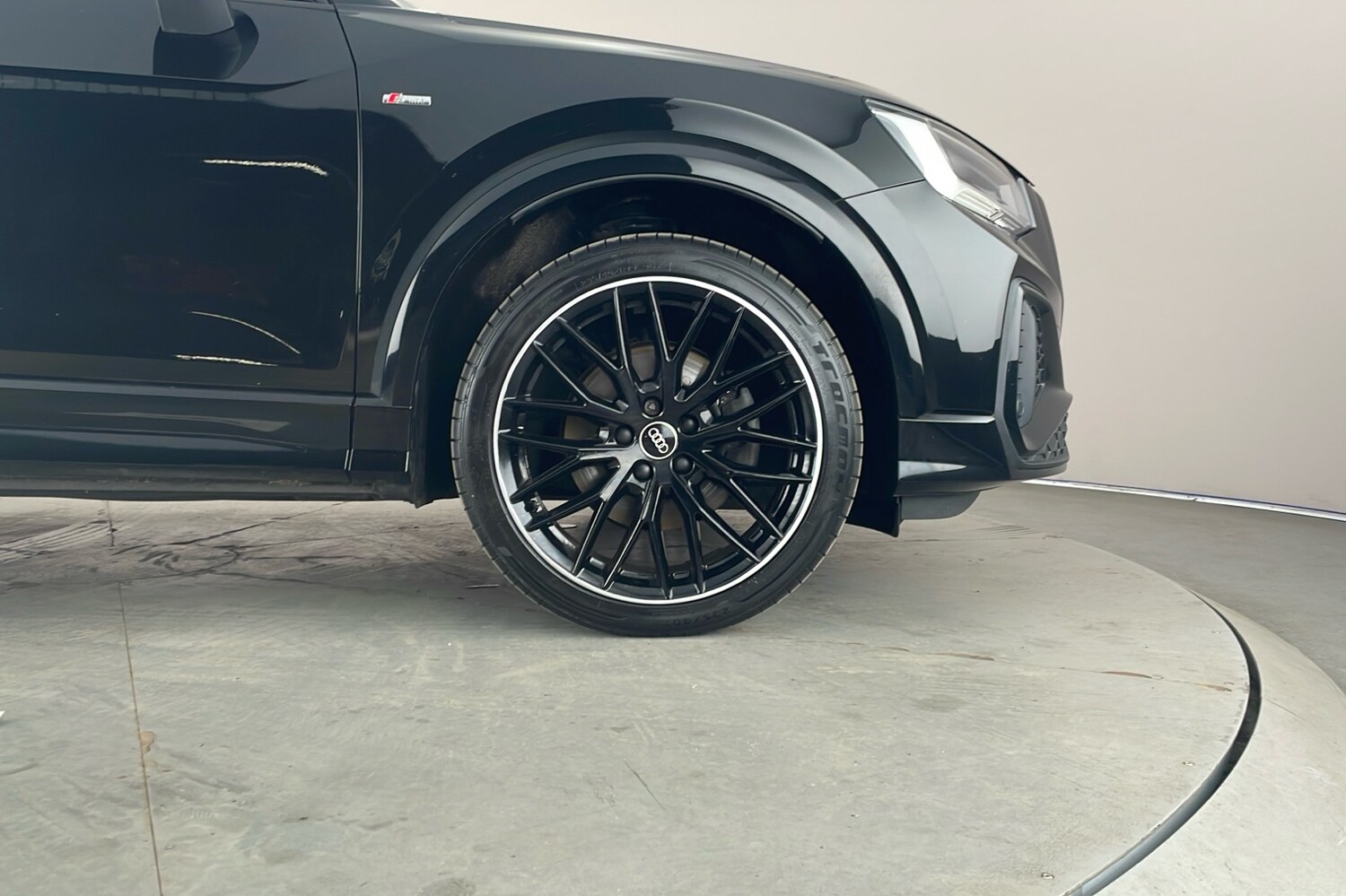 Used Audi Q2 for sale - 77729352: Photo 24