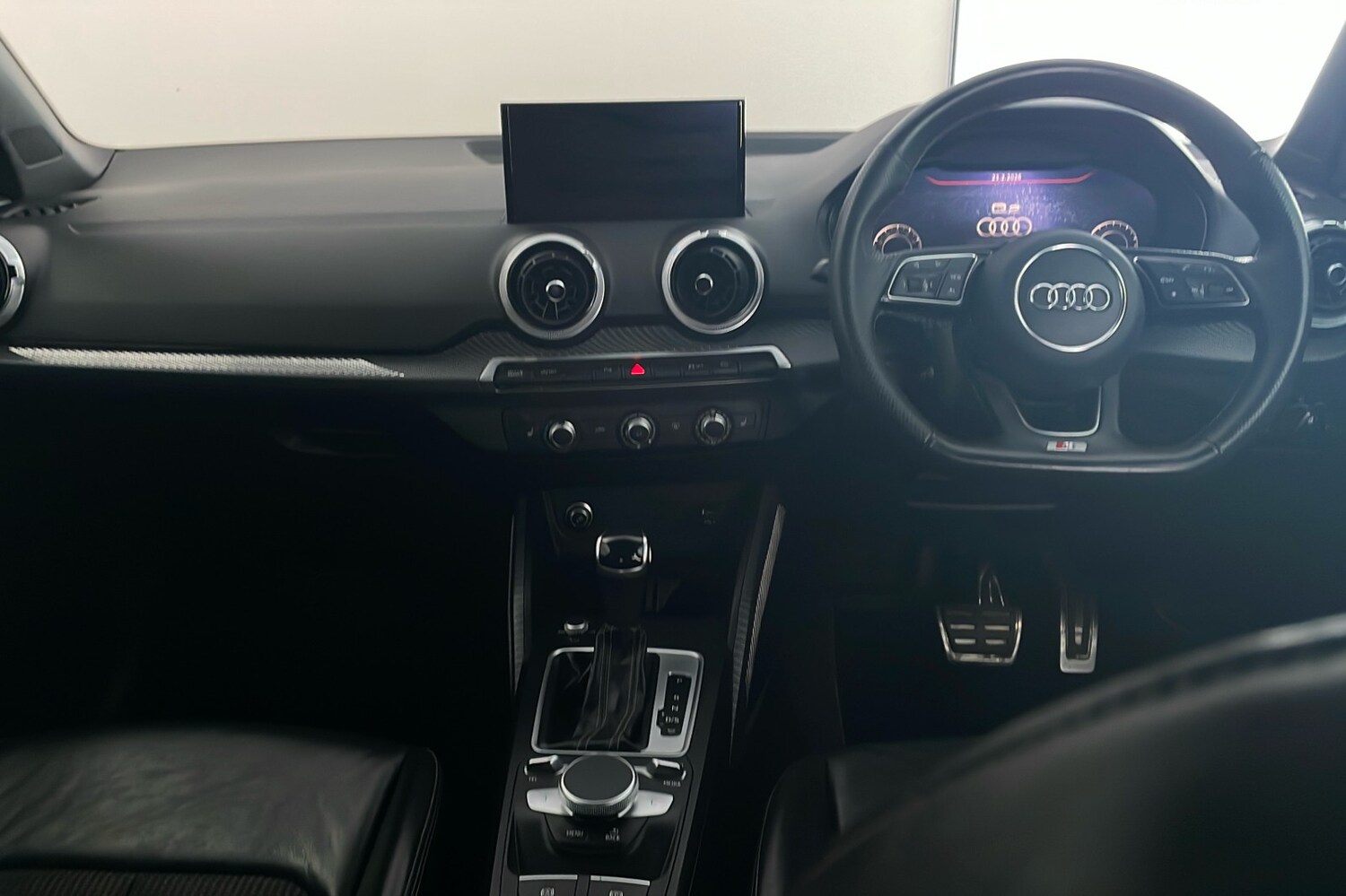 Used Audi Q2 for sale - 77729352: Photo 9