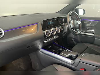 Used Mercedes-Benz GLA 2022 for sale - 79526115: Photo