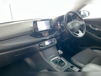 Used Hyundai i30 2019 for sale - 79809822: Photo
