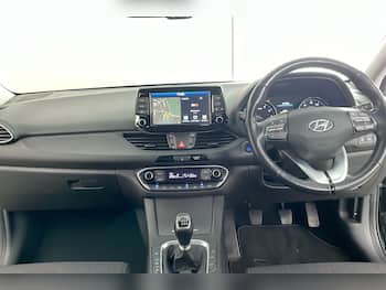 Used Hyundai i30 2019 for sale - 79809822: Photo