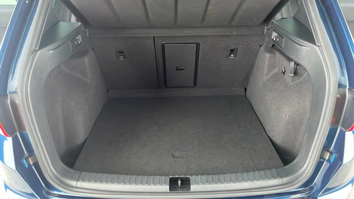 Vehicle 83