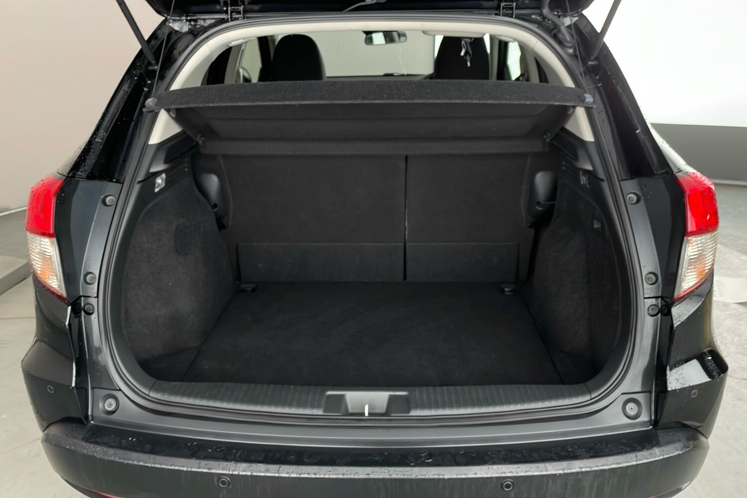 Used Honda HR-V for sale - 77729257: Photo 23