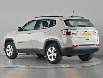 Used Jeep Compass 2018 for sale - 79673670: Photo