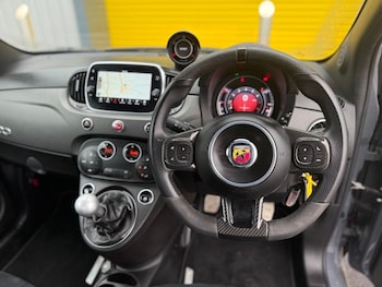 Used Abarth 595 2021 for sale - 76323046: Photo