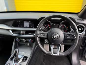 Used Alfa Romeo Stelvio 2021 for sale - 75110375: Photo