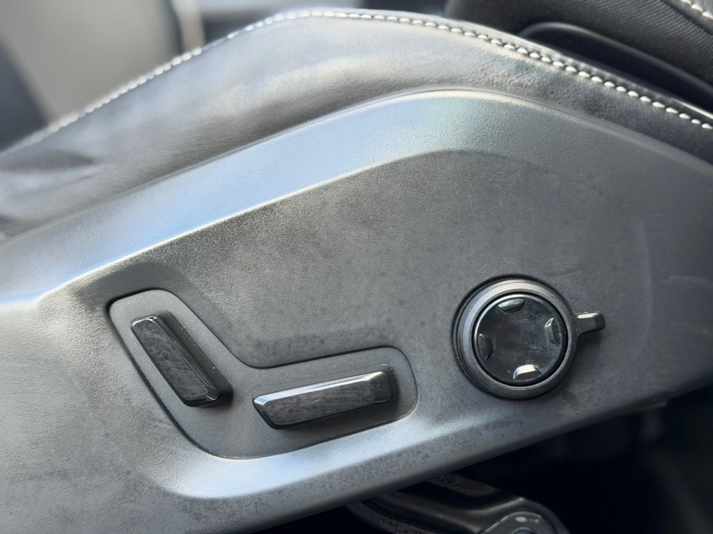 Used Volvo XC60 2023 for sale - 78069140: Photo 35