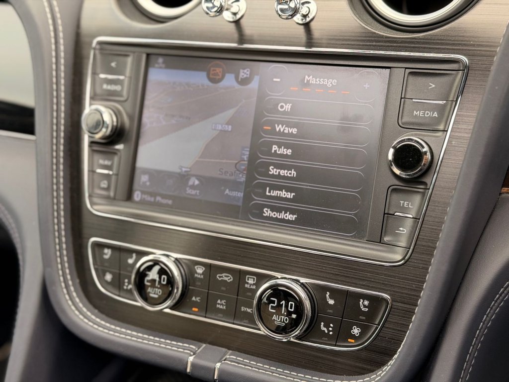Used Bentley Bentayga 2018 for sale - 77976610: Photo 13