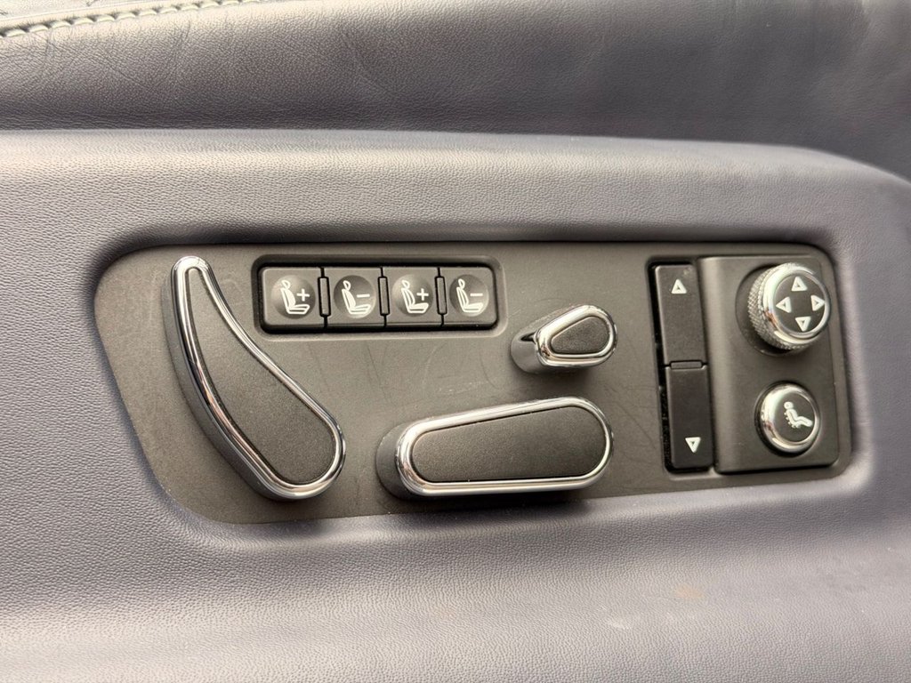 Used Bentley Bentayga 2018 for sale - 77976610: Photo 8
