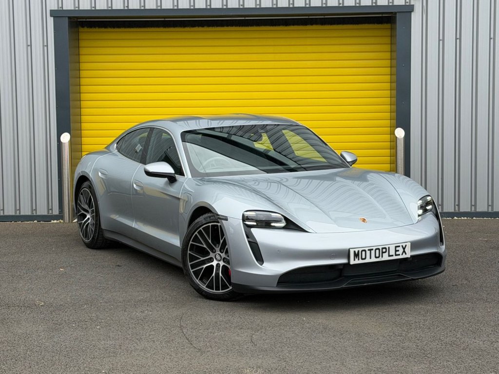 Used Porsche Taycan 2021 for sale - 77991536: Photo 18