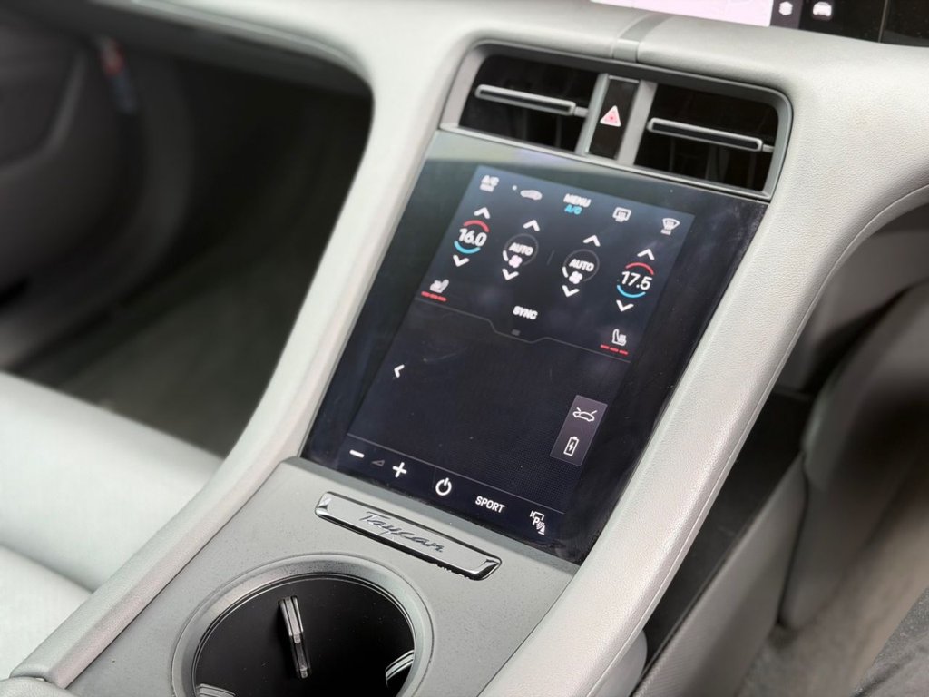 Used Porsche Taycan 2021 for sale - 77991536: Photo 25