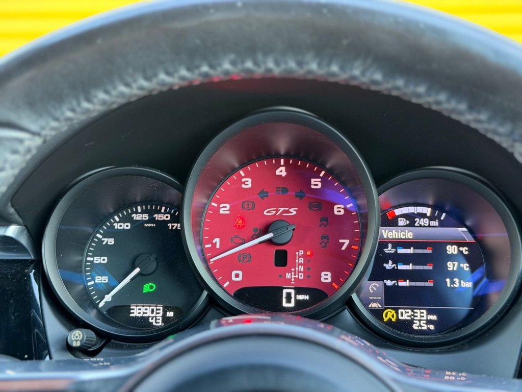 Used Porsche Macan 2018 for sale - 77089427: Photo 27