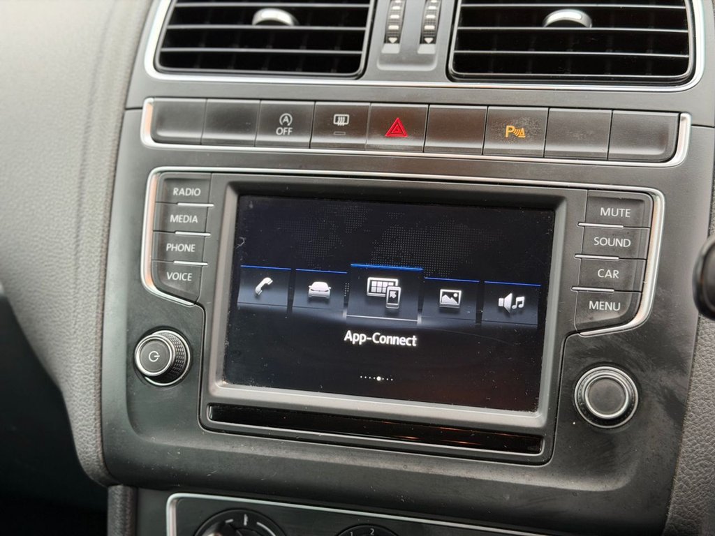 Used Volkswagen Polo 2017 for sale - 77056370: Photo 12