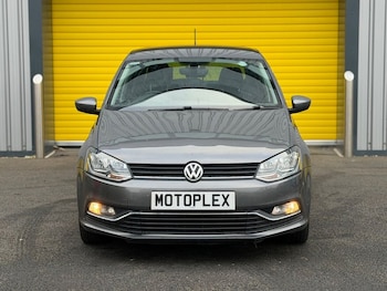 Used Volkswagen Polo 2017 for sale - 77056370: Photo