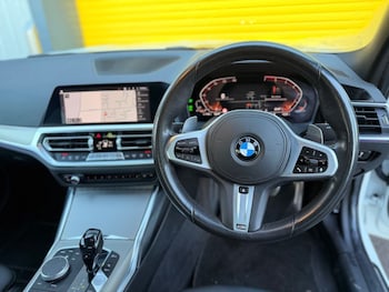Used BMW 3 Series 2019 for sale - 77200455: Photo