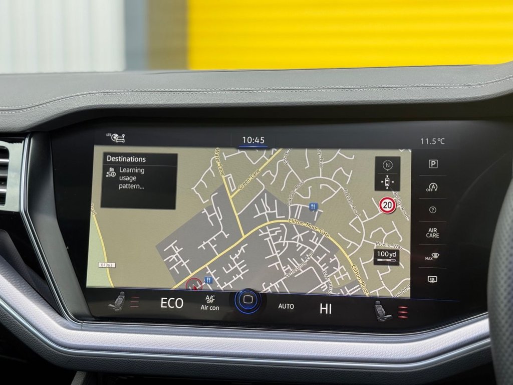 Used Volkswagen Touareg 2022 for sale - 76210676: Photo 15