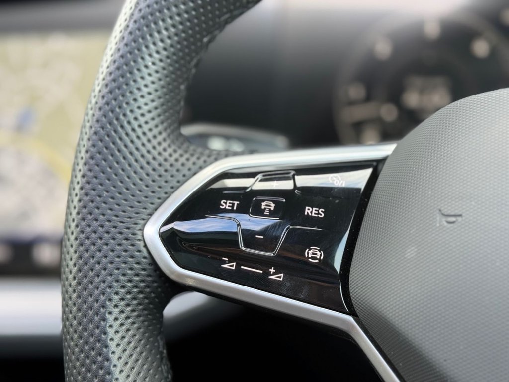 Used Volkswagen Touareg 2022 for sale - 76210676: Photo 23