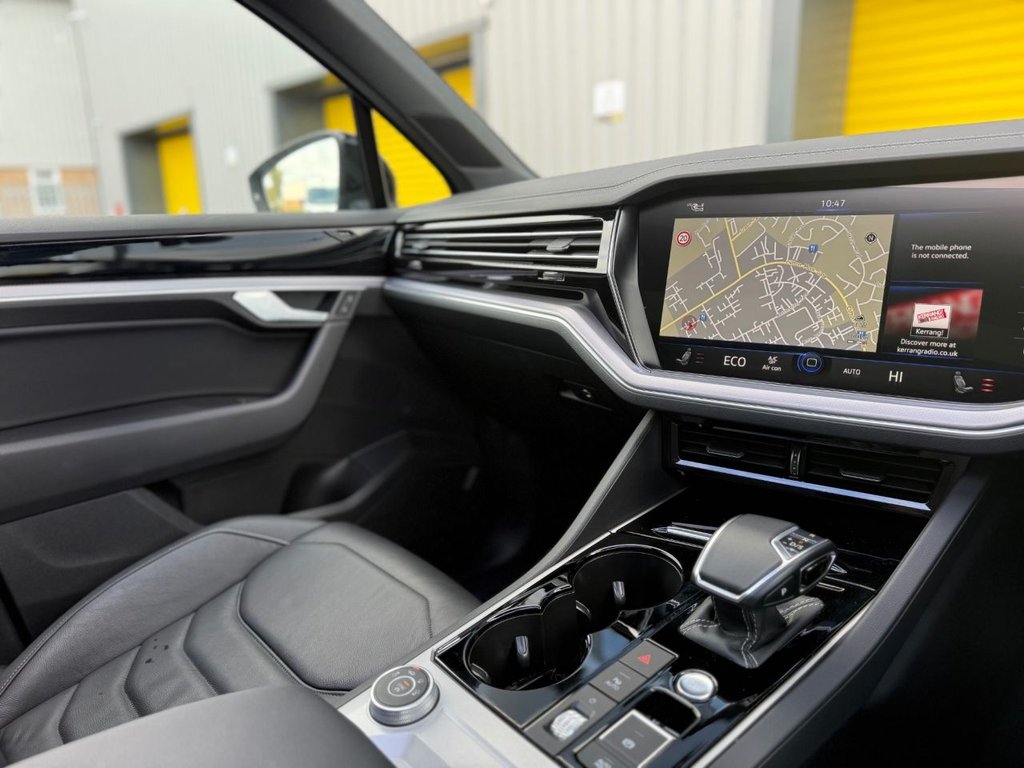 Used Volkswagen Touareg 2022 for sale - 76210676: Photo 28