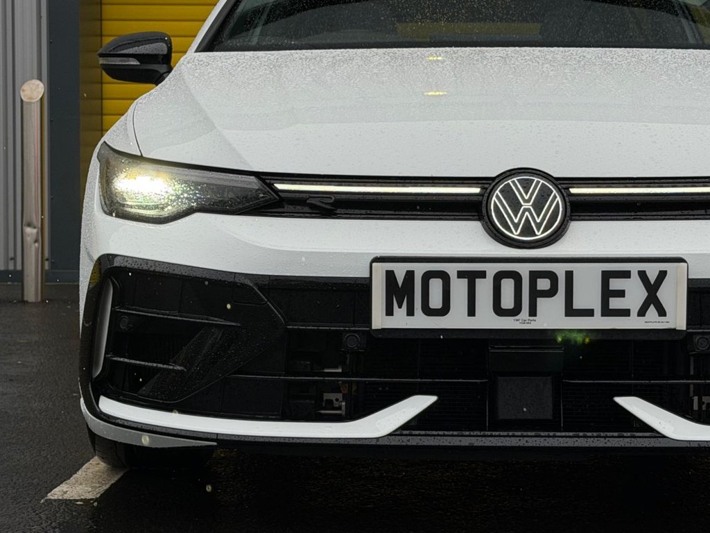 Used Volkswagen Golf 2025 for sale - 76582848: Photo 12