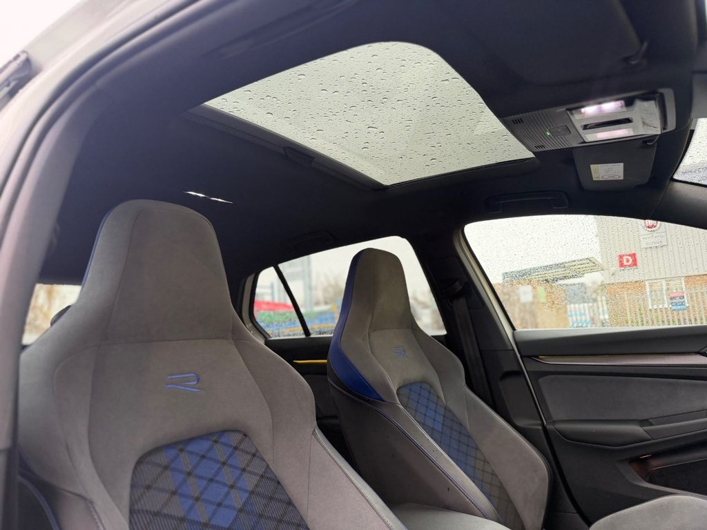 Used Volkswagen Golf 2025 for sale - 76582848: Photo 14