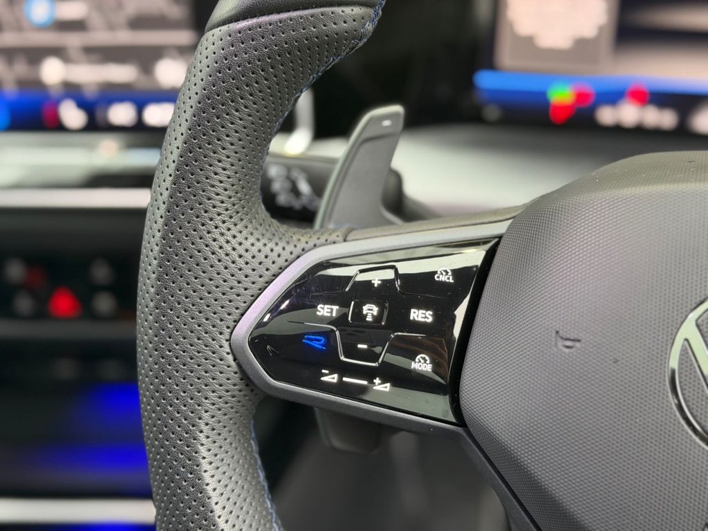 Used Volkswagen Golf 2025 for sale - 76582848: Photo 30