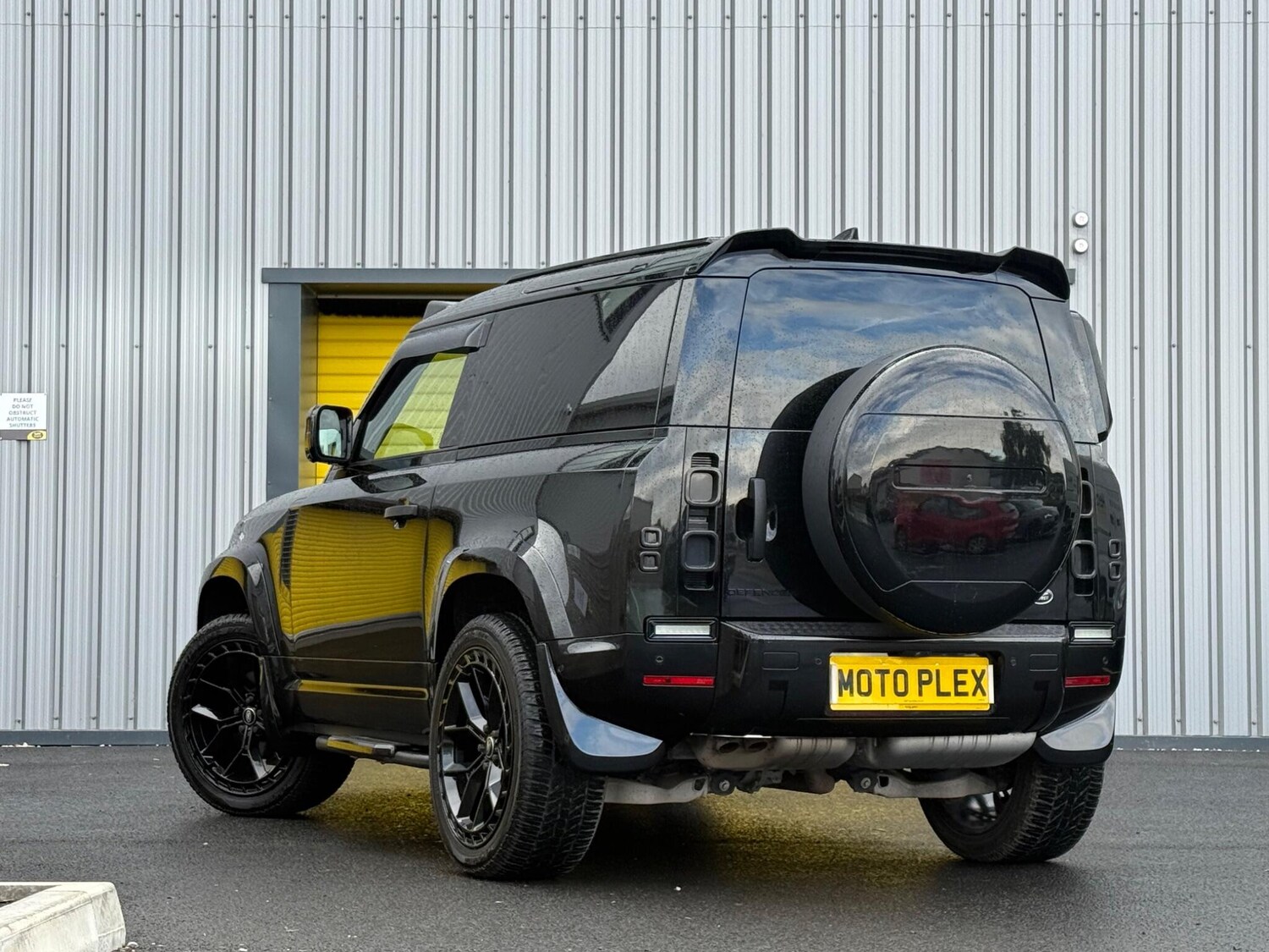 Vehicle 21