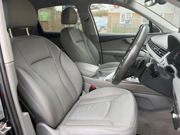 Used Audi Q7 2017 for sale - 76291429: Photo 14
