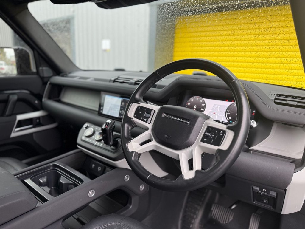 Used Land Rover Defender 2022 for sale - 76021816: Photo 27