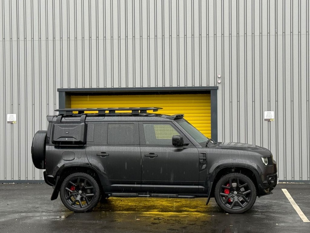 Used Land Rover Defender 2022 for sale - 76021816: Photo 6