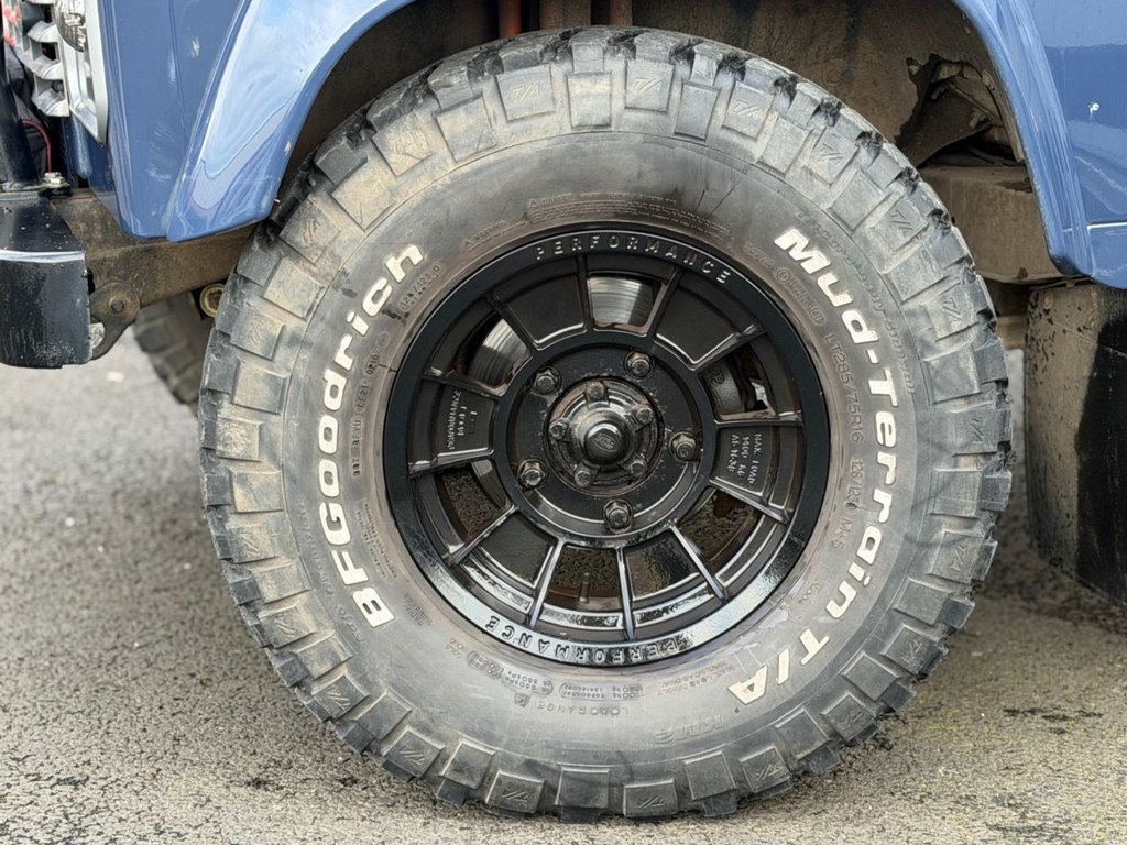 Used Land Rover Defender 2010 for sale - 77655439: Photo 11