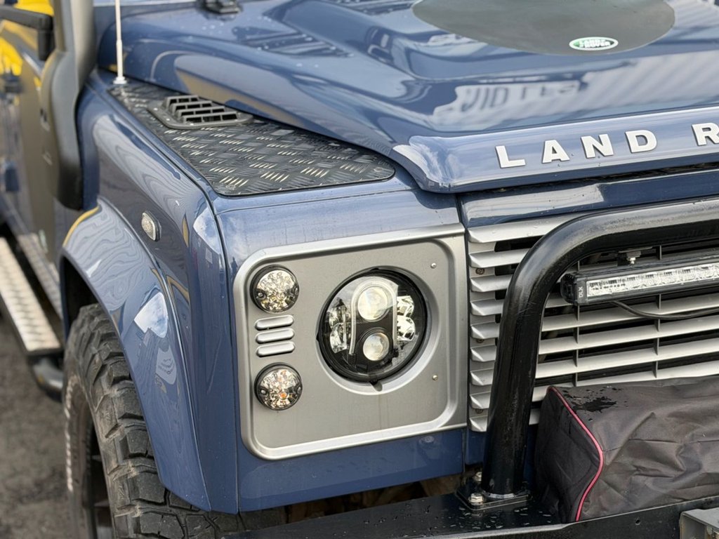 Used Land Rover Defender 2010 for sale - 77655439: Photo 24
