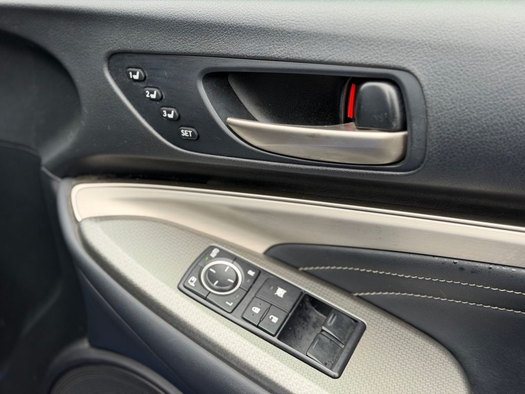 Used Lexus RC 2016 for sale - 77525880: Photo 26