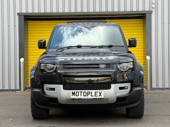 Used Land Rover Defender 2021 for sale - 75916677: Photo