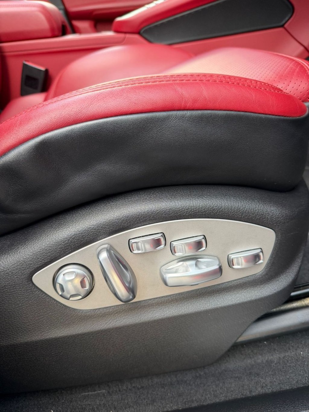 Used Porsche Macan 2018 for sale - 77263918: Photo 14