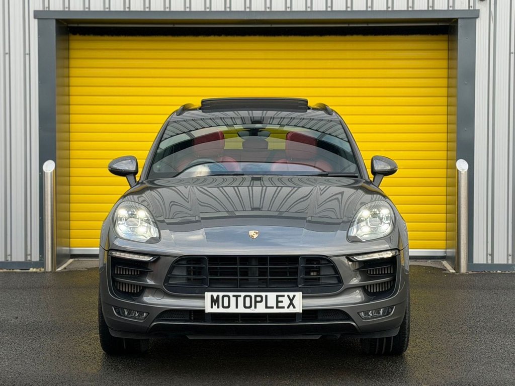 Used Porsche Macan 2018 for sale - 77263918: Photo 4