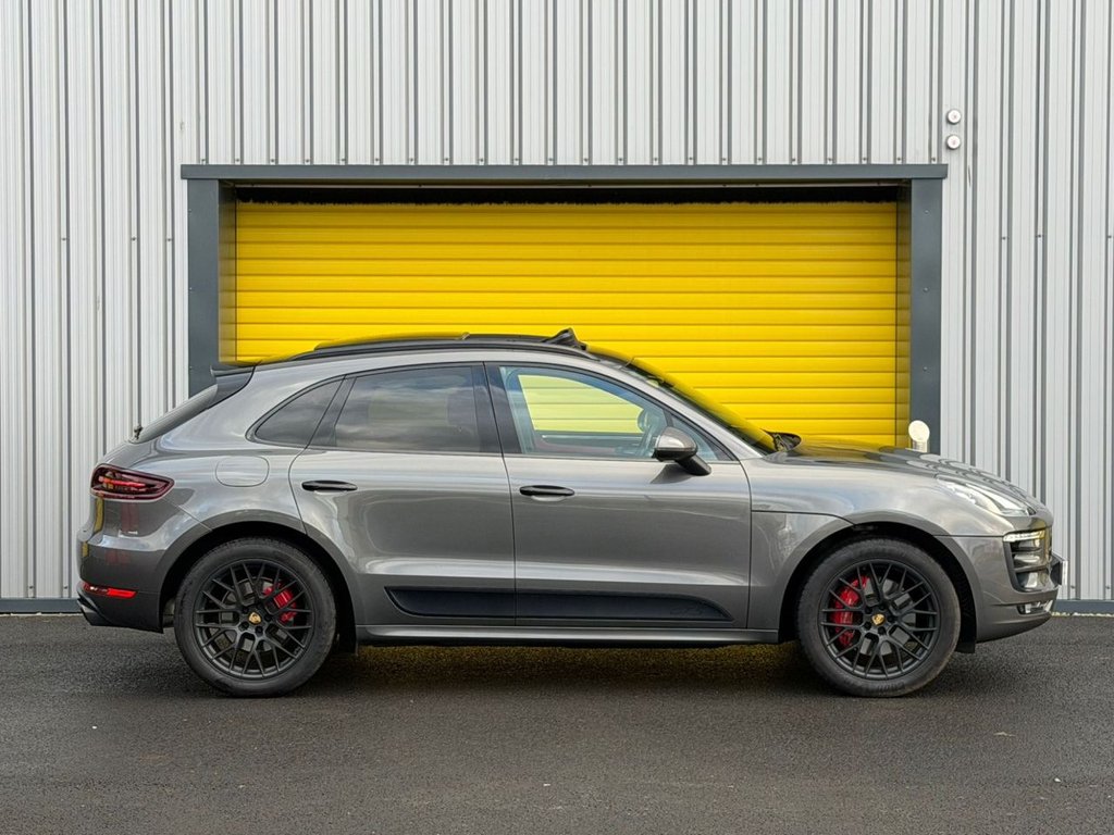 Used Porsche Macan 2018 for sale - 77263918: Photo 6