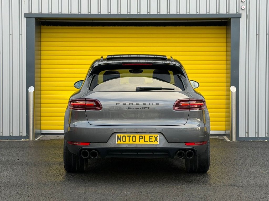 Used Porsche Macan 2018 for sale - 77263918: Photo 8