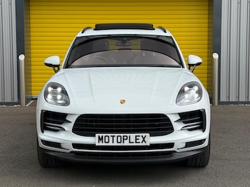Used Porsche Macan 2021 for sale - 75311732: Photo