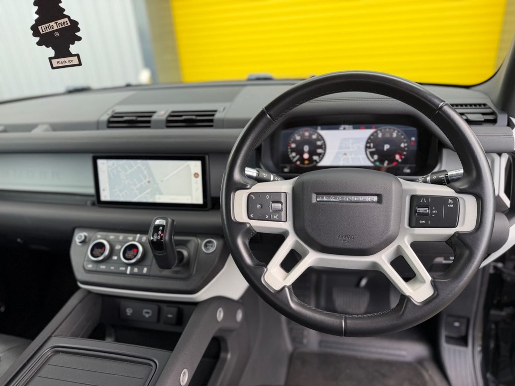 Used Land Rover Defender 2021 for sale - 77734452: Photo 2