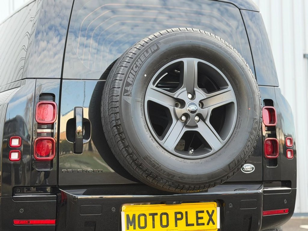 Used Land Rover Defender 2021 for sale - 77734452: Photo 22