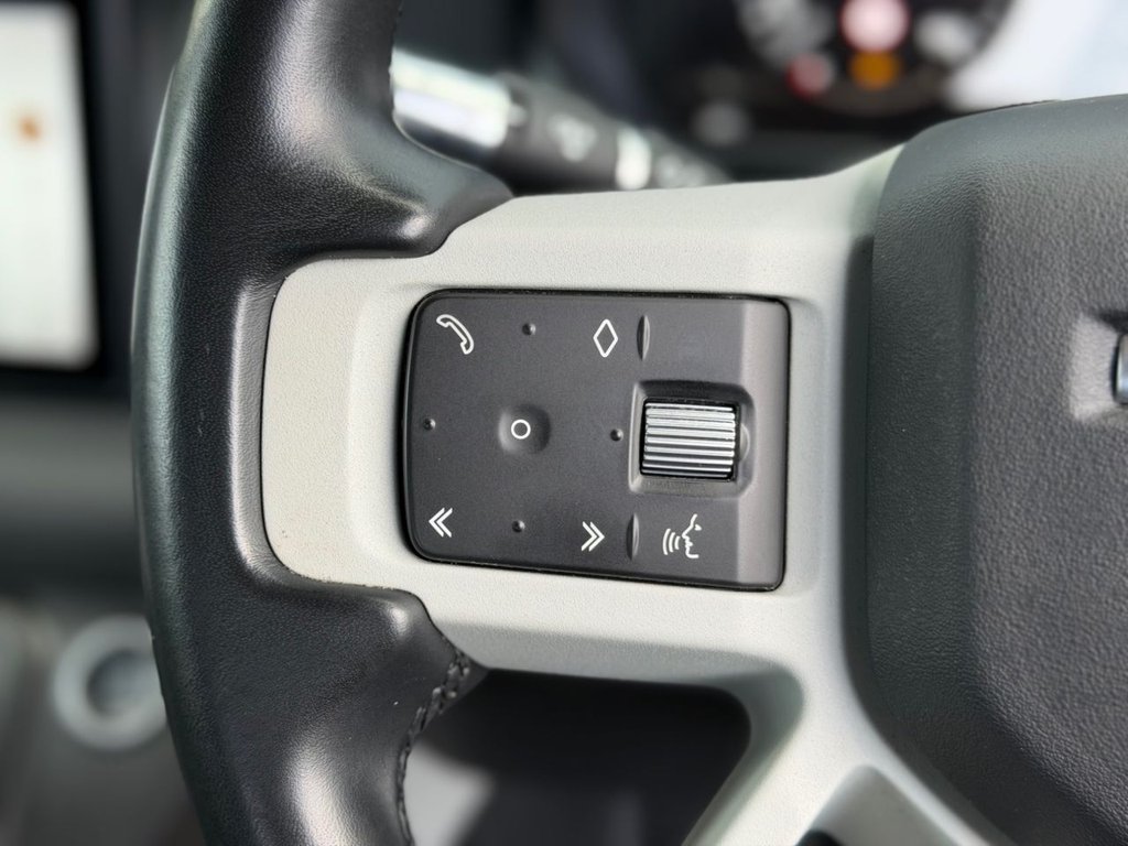 Used Land Rover Defender 2021 for sale - 77734452: Photo 27