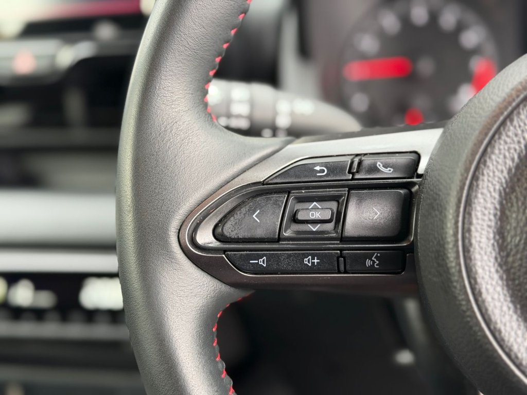 Used Toyota Yaris 2022 for sale - 76604832: Photo 29