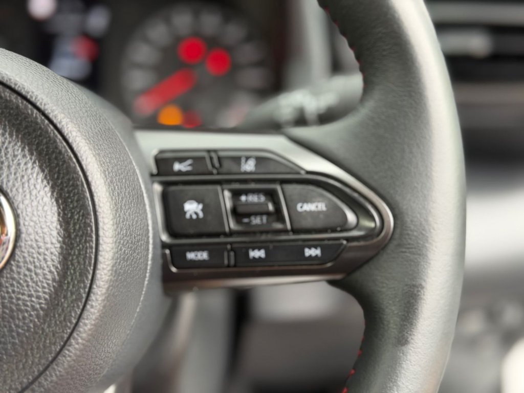 Used Toyota Yaris 2022 for sale - 76604832: Photo 30