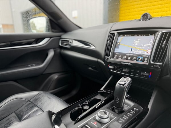 Used Maserati Levante 2019 for sale - 76086365: Photo 30
