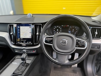 Used Volvo XC60 2019 for sale - 75885626: Photo