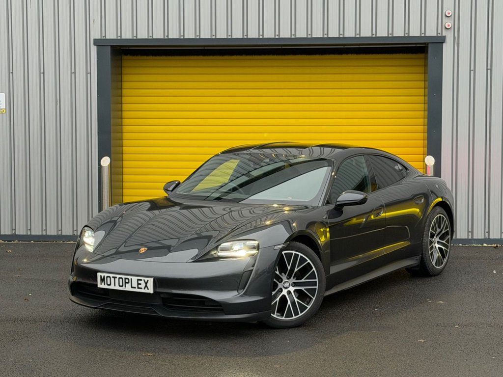 Used Porsche Taycan 2022 for sale - 77139885: Photo 18